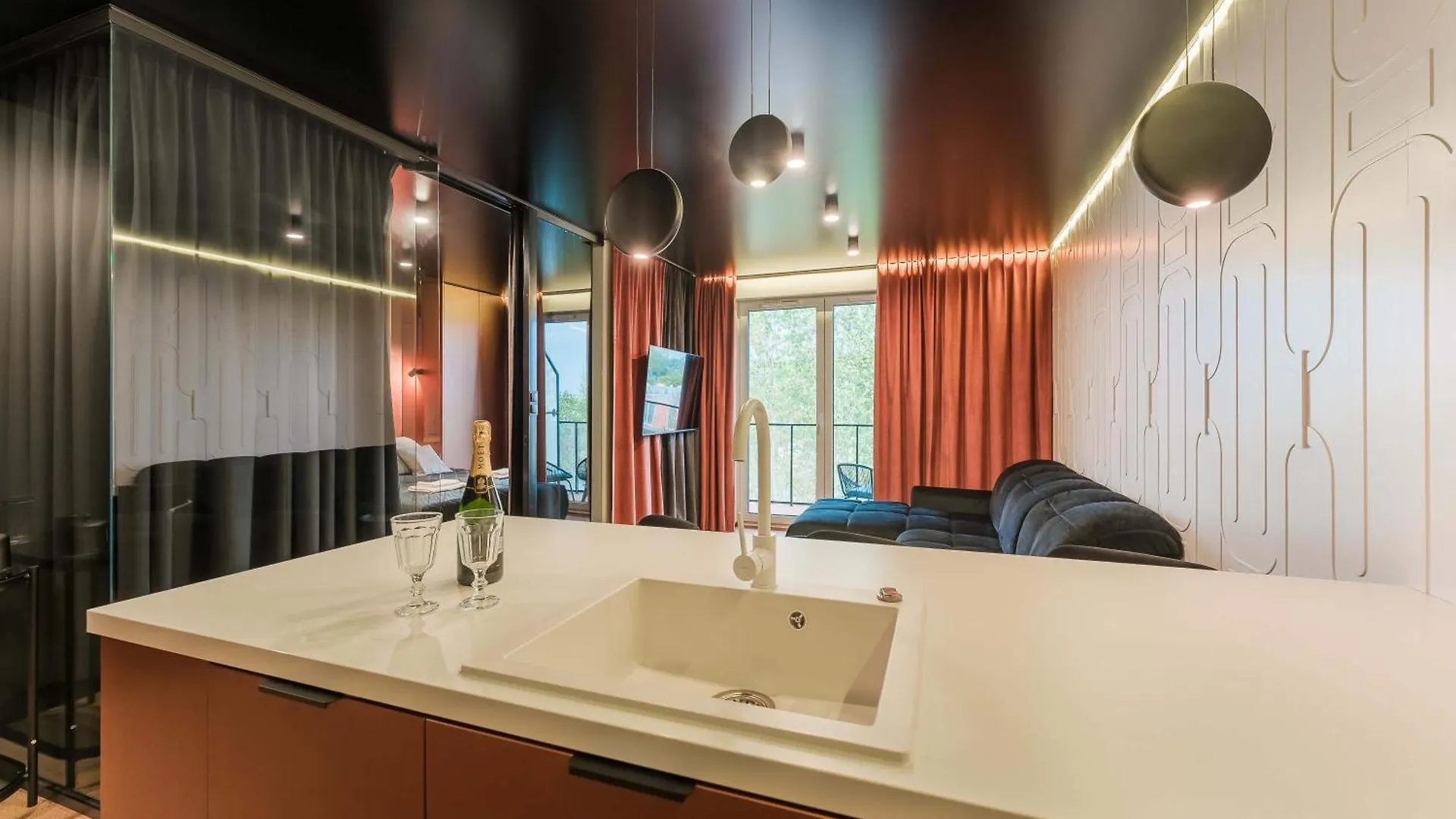 Salt Island Apartments Колобжег